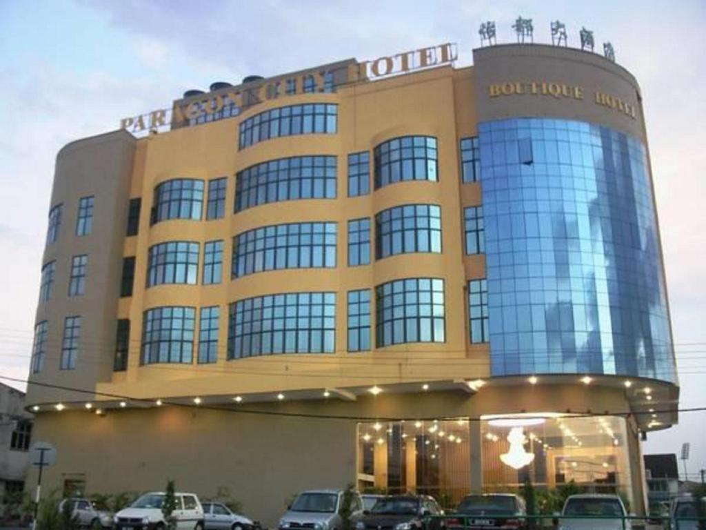 Paragon City Hotel Ipoh Esterno foto