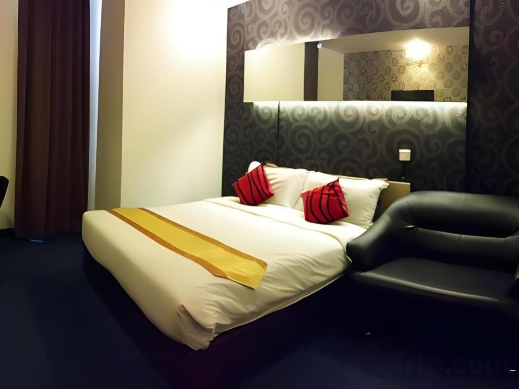 Paragon City Hotel Ipoh Esterno foto
