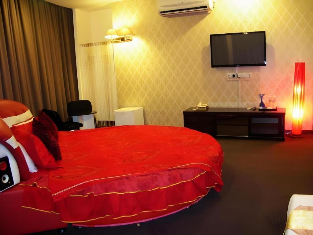 Paragon City Hotel Ipoh Esterno foto