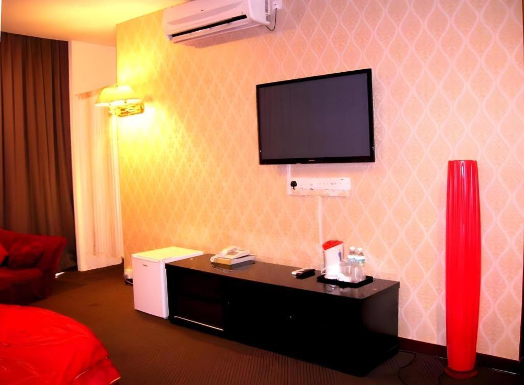 Paragon City Hotel Ipoh Esterno foto