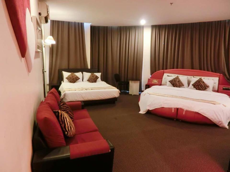 Paragon City Hotel Ipoh Esterno foto